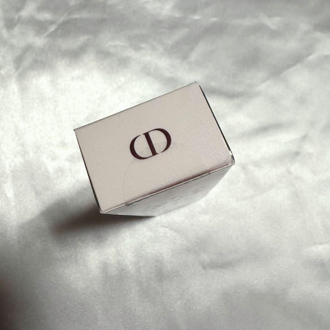 Dior カプチュール トータルセル ENGY アイセラム