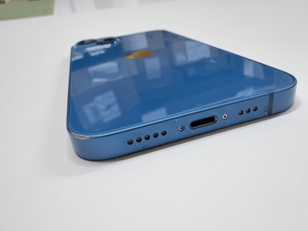 iPhone13 本体 128GB ブルー