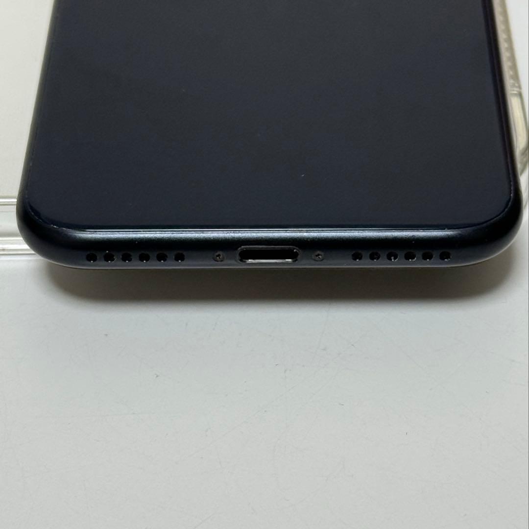Apple iPhone SE（第3世代) 64GB SIMフリー