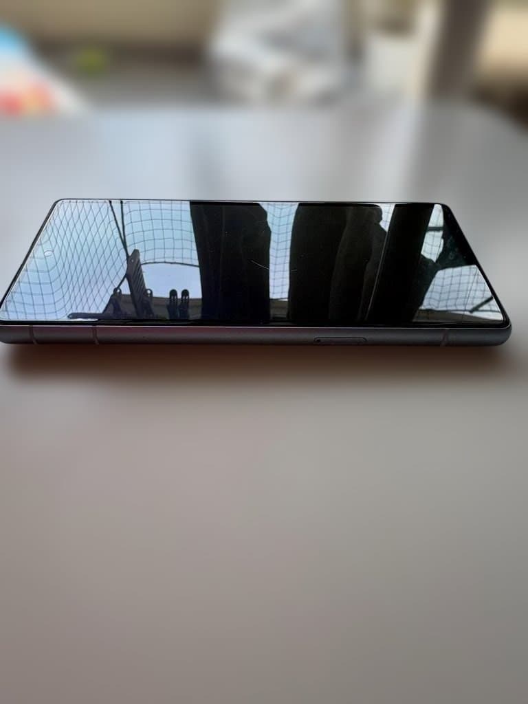 Google Pixel 7a Sea 本体