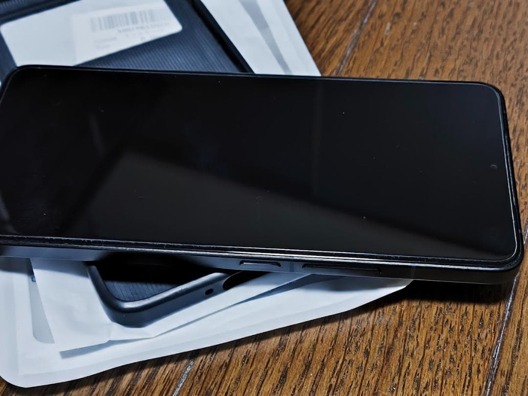 【中古・キレイ】POCO F6 Pro 512GB黒　120W充電器・カバー付き
