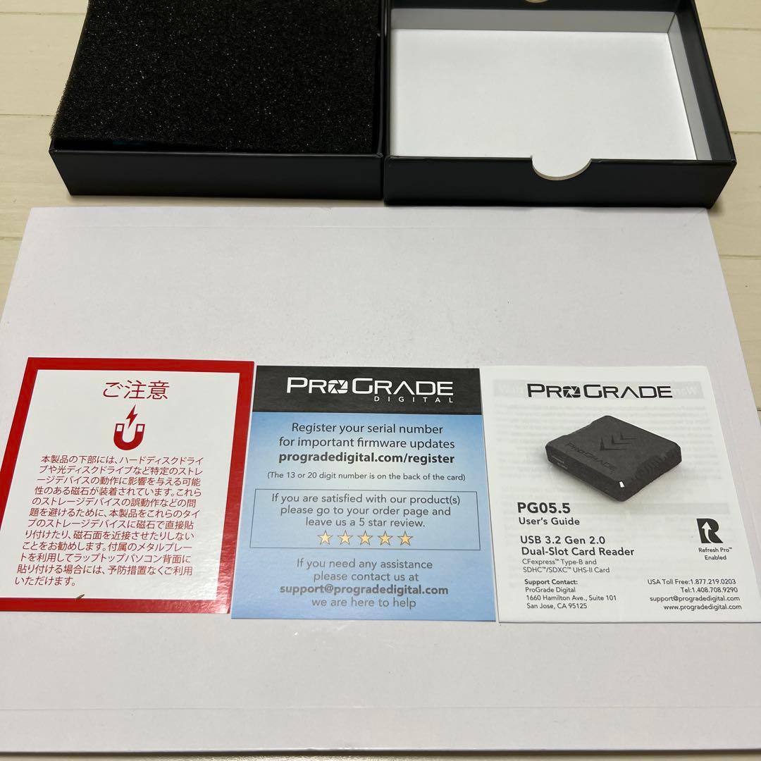 PROGRADE USB 3.2 Gen 2.0 デュアルスロットカードリーダー
