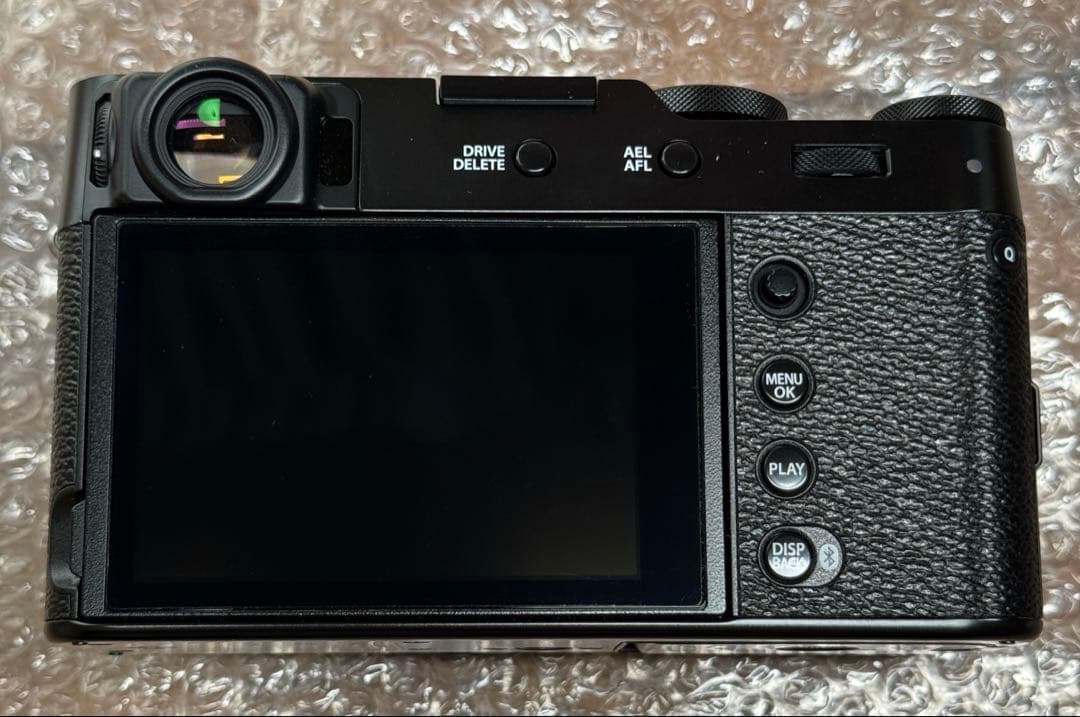 美品 シャッター回数700回 Fujifilm X100Ⅵ ブラック