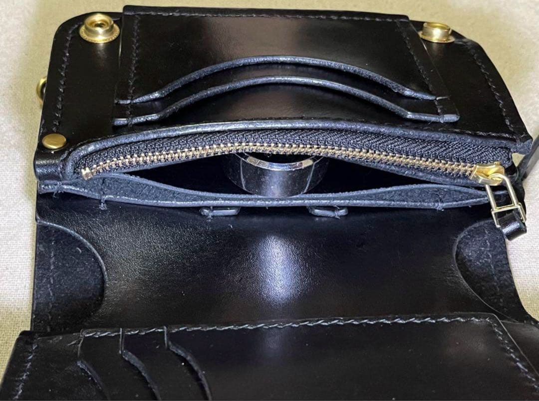 ミドルトラッカーウォレット ギターピックポケット付き ヘビ型押し 姫路レザー