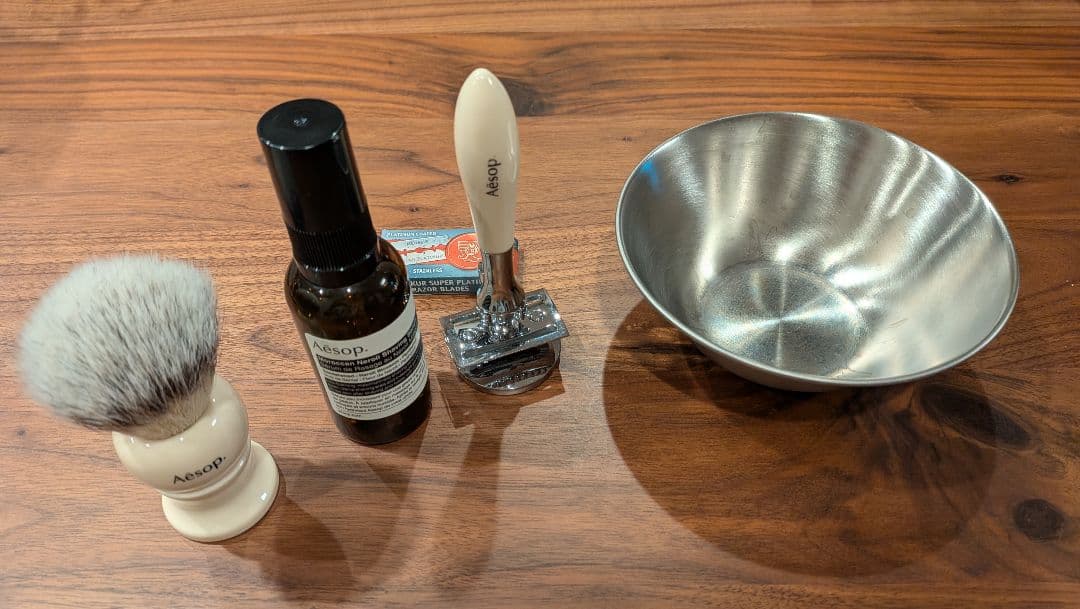 Aesop シェービングフルセット ミューレスタンド付
