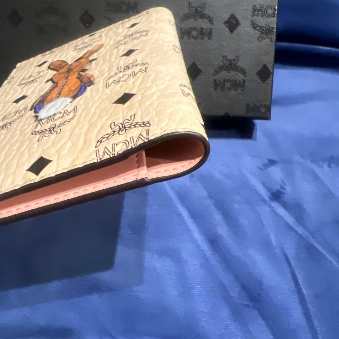 超美品✨レアMCM ウサギ パスポートケース