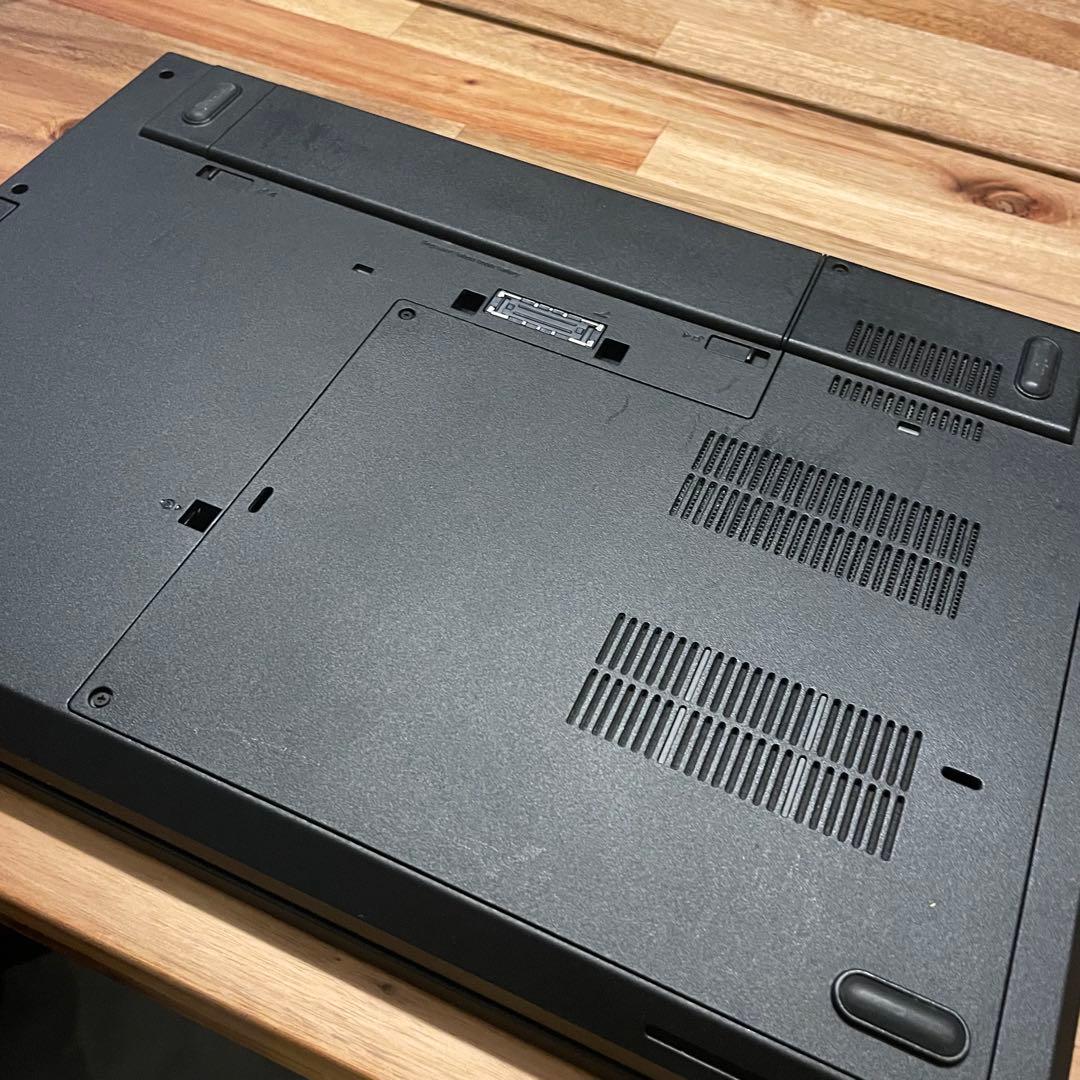 ThinkPad 15インチ ブラック ノートPC