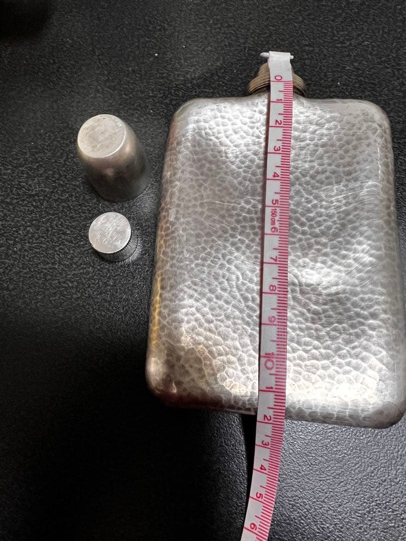 【196g】 純銀製スキットル目打ち出し手 作りヒップフラスコ SILVER刻印
