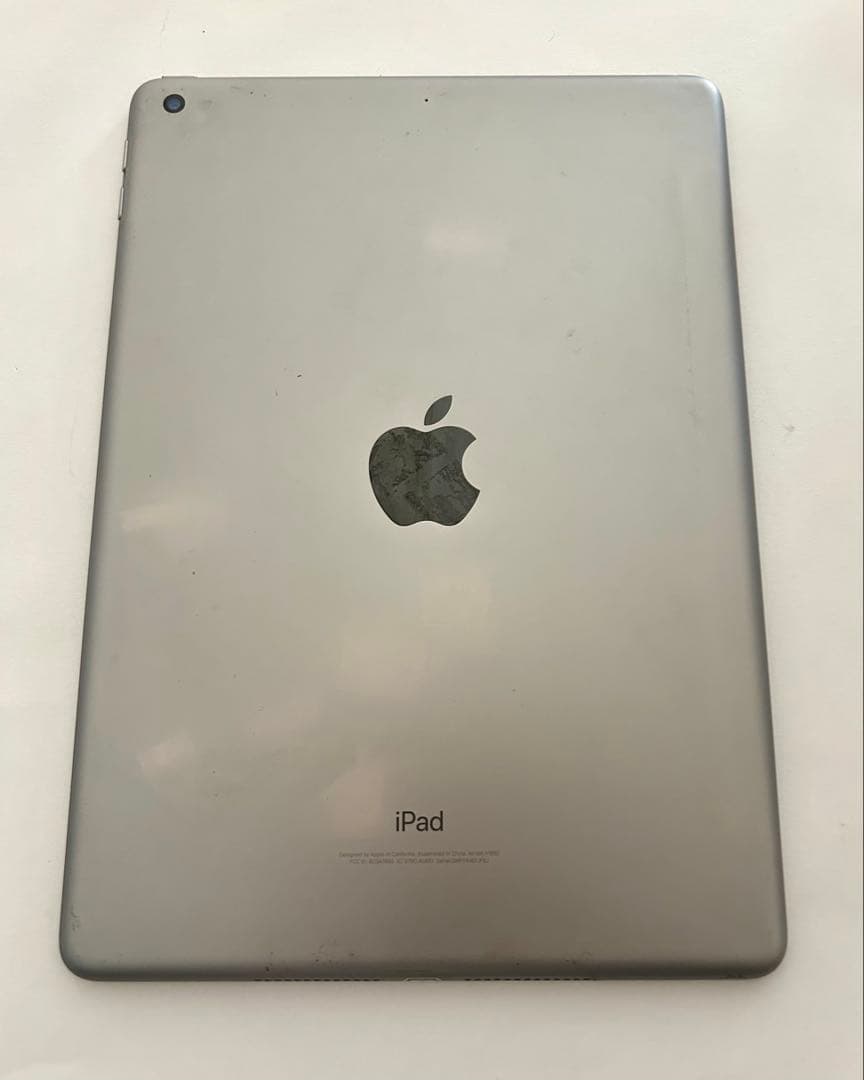 Apple iPad （第6世代）初期化済