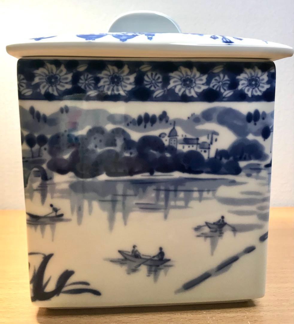 水指　染付　染付南海物語水指　龍峰窯　陶器製　茶道具　青白陶器 蓋付き容器