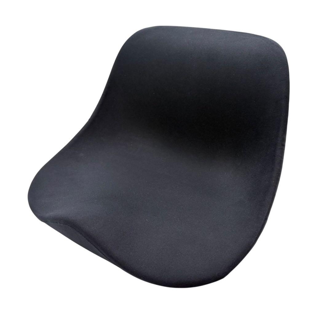&MEDICAL KURA SEAT HB 姿勢サポート 骨盤矯正 美品