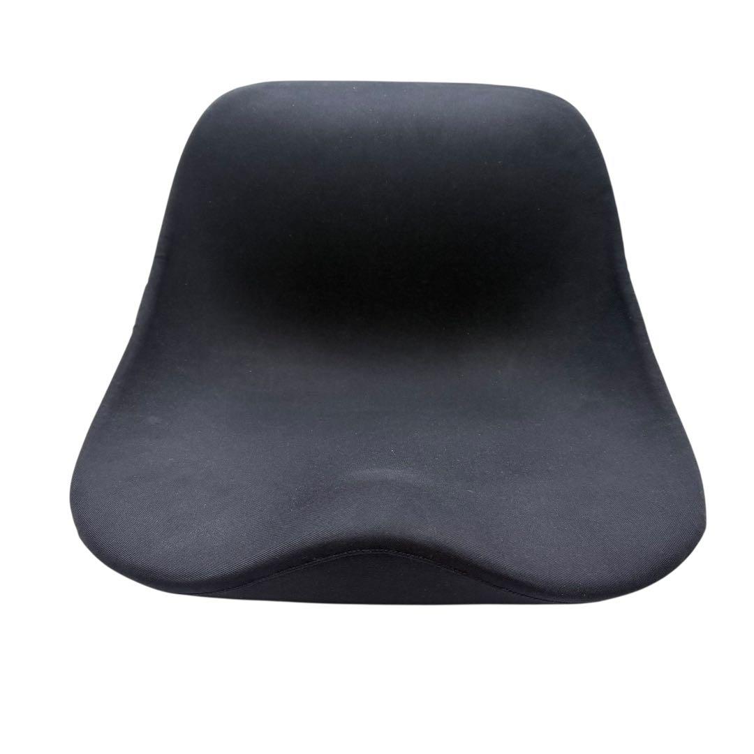 &MEDICAL KURA SEAT HB 姿勢サポート 骨盤矯正 美品