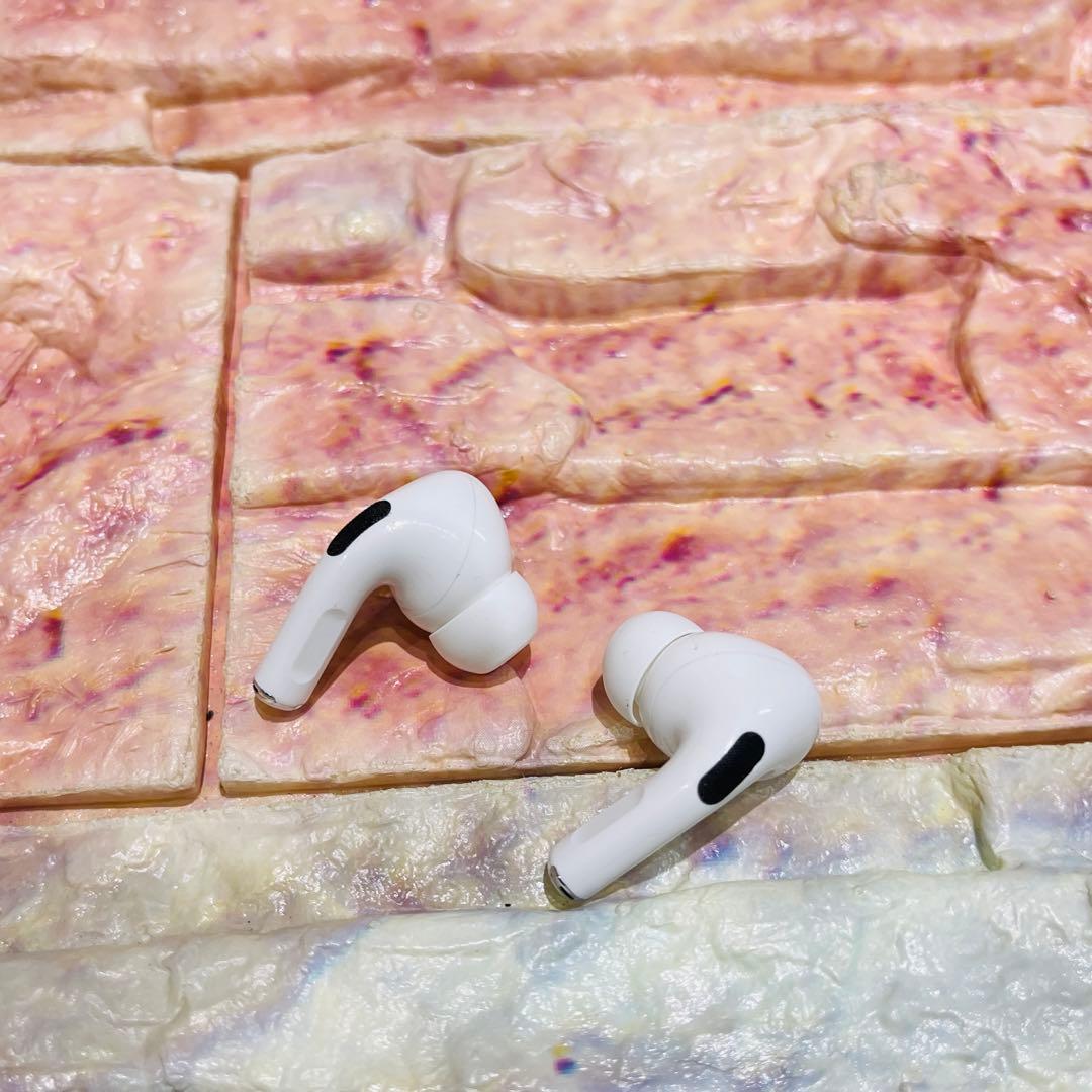 Apple AirPods Pro 第1世代 本体 MLWK3J/A