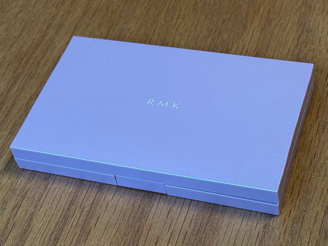 RMK ザ ピンク ハイ アイズ ＆ ブラッシュ パレット