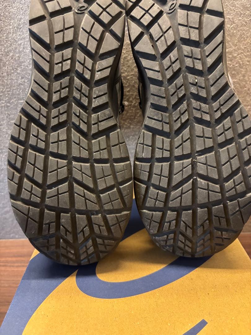 アシックス　安全靴BOA 25.5cm