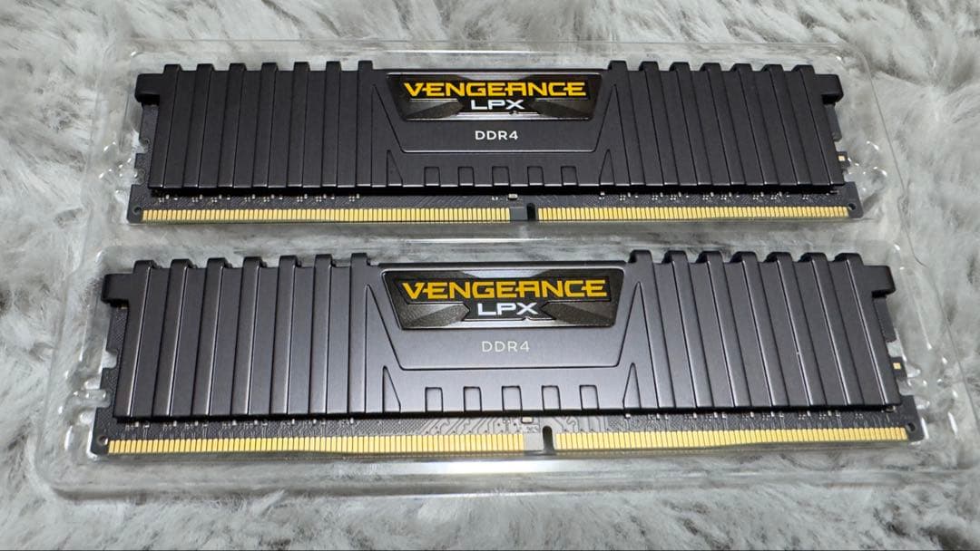 メモリCorsair DDR4 3600MHz (8GB×2) 16GB