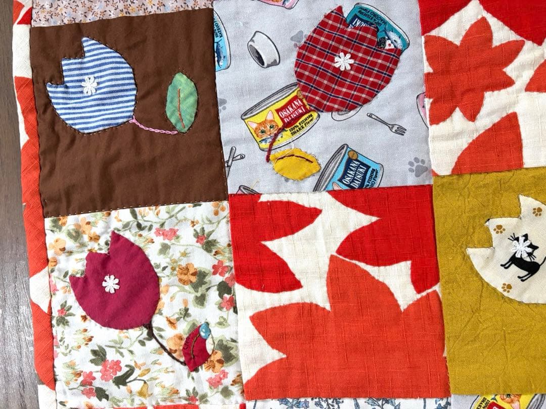 パッチワーク　キルト タペストリー　ハンドメイド