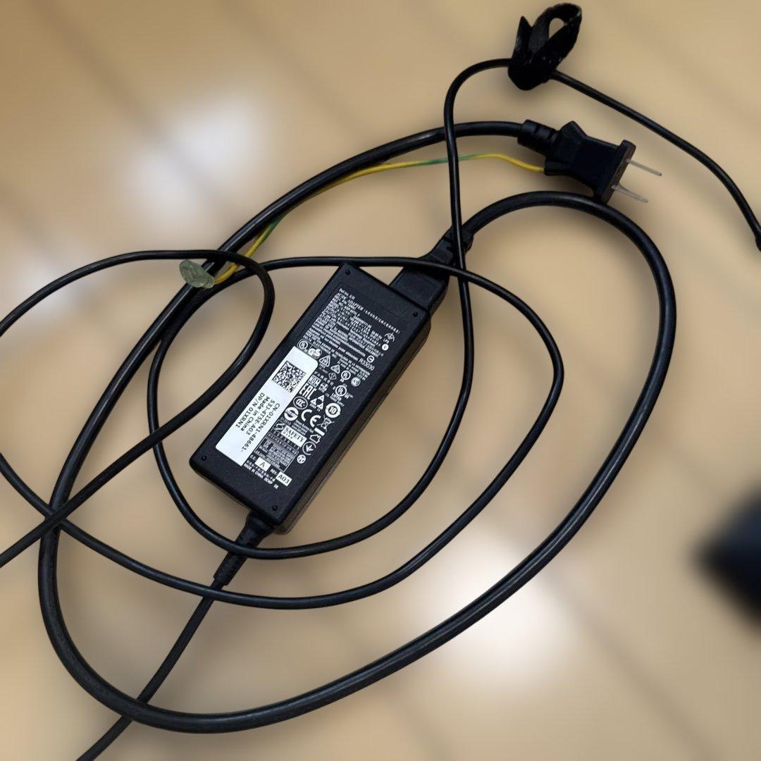 DELLノートパソコンInspiron14 バッファローマウスセット　ジャンク品