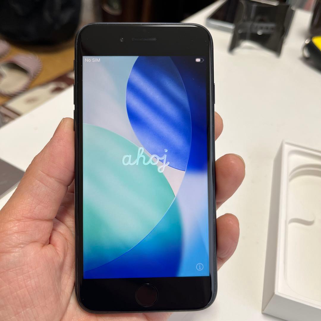 スマートフォン本体 iPhoneSE3 128g