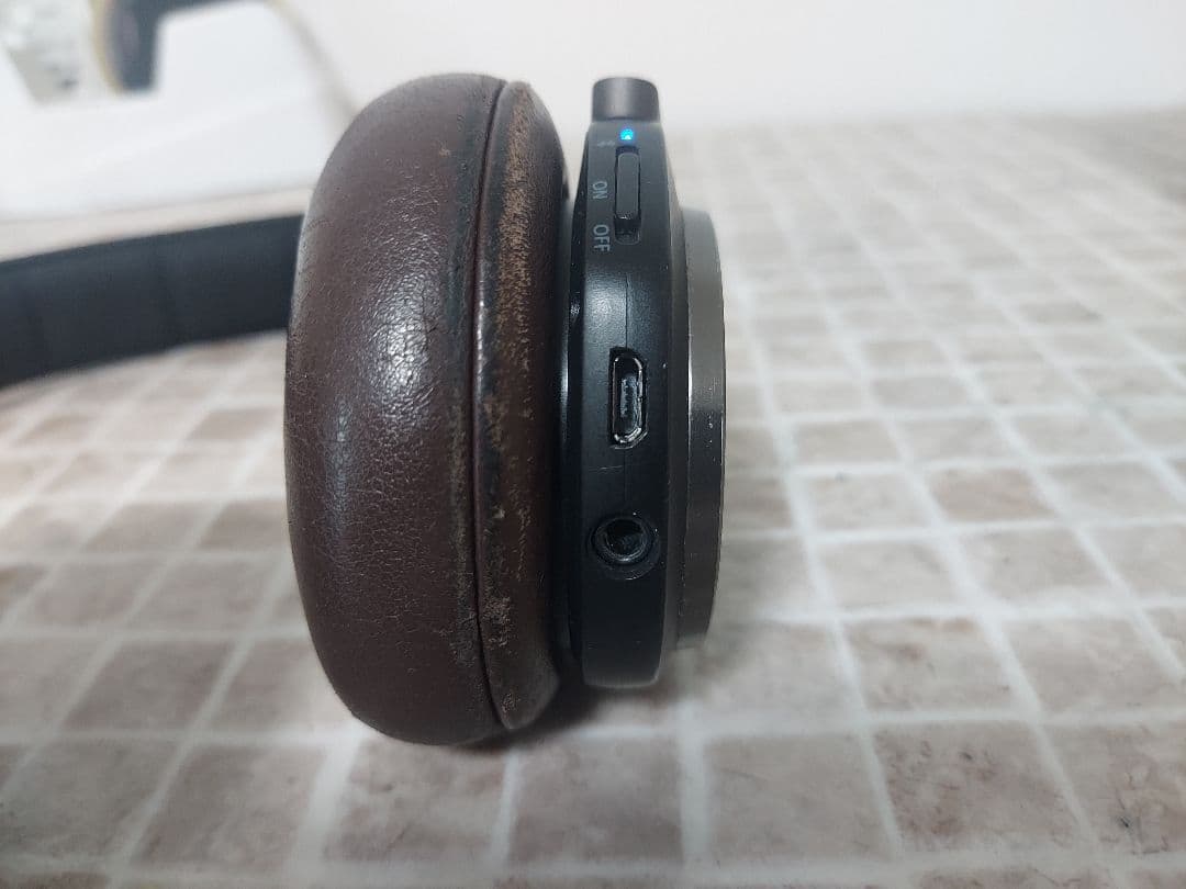B&O H8 ワイヤレスヘッドホン 交換用イヤーパッド付き