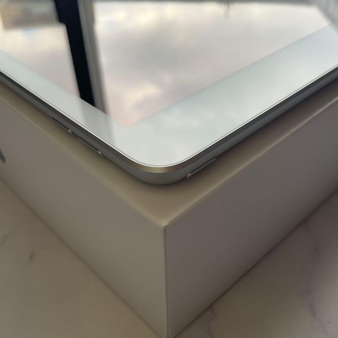 【超美品】Apple iPad 第7世代 Wi-Fi 32GB