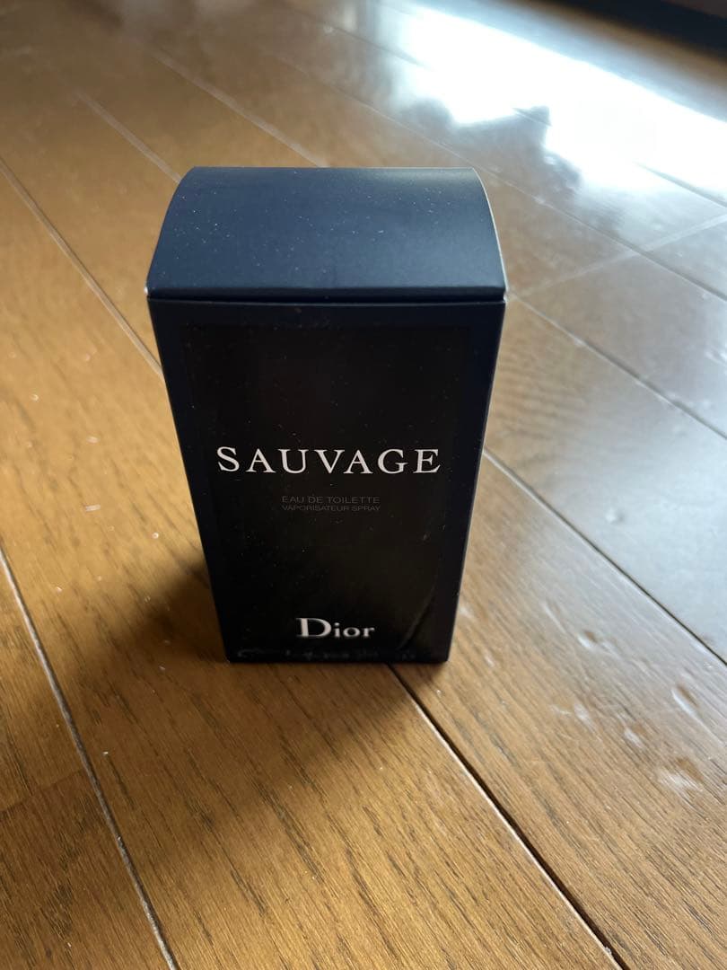 Dior SAUVAGE 香水 / 新品未使用即購入OK