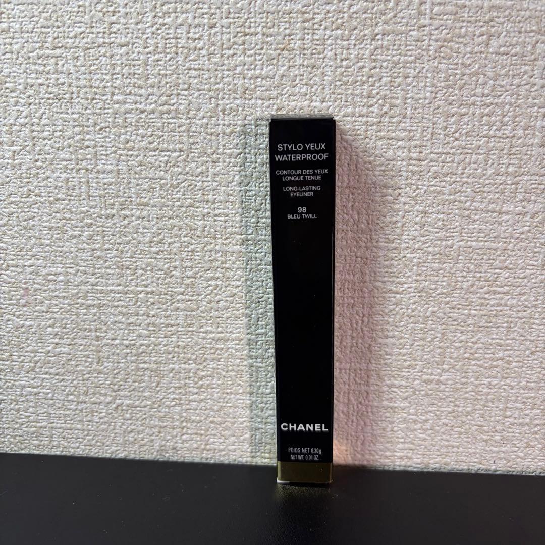 ❗️限定色・値下げ中❗️シャネル スティロ ユー ウォータープルーフ N 98