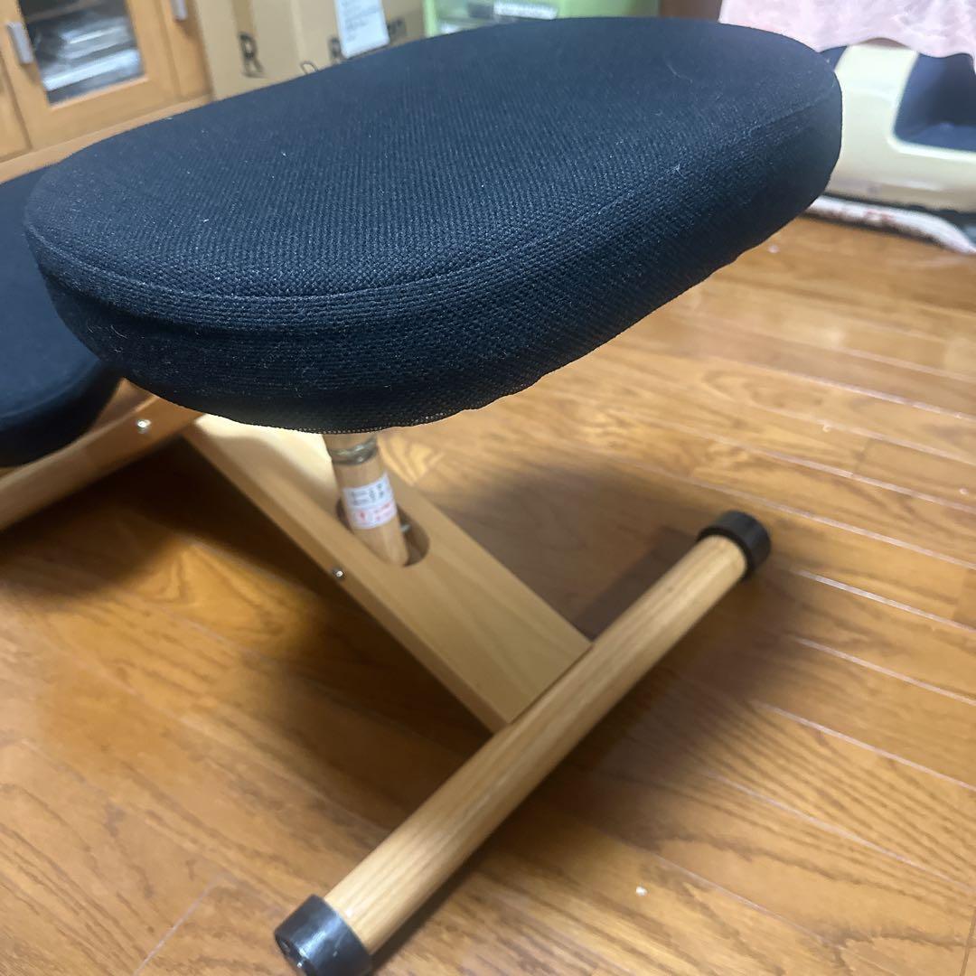 宮武製作所 プロポーションチェア ブラック 黒 姿勢矯正椅子 イス