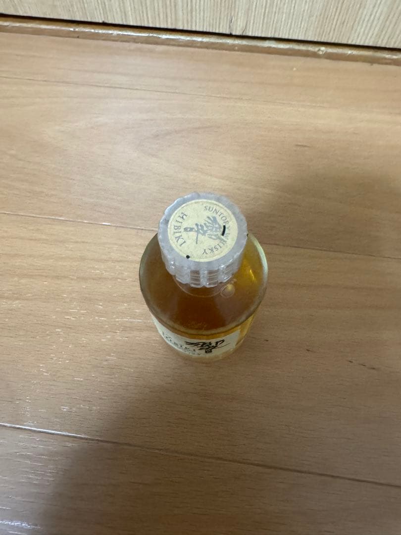 サントリー　SUNTORY ウイスキー　HIBIKI 響17年　未開栓 50ml