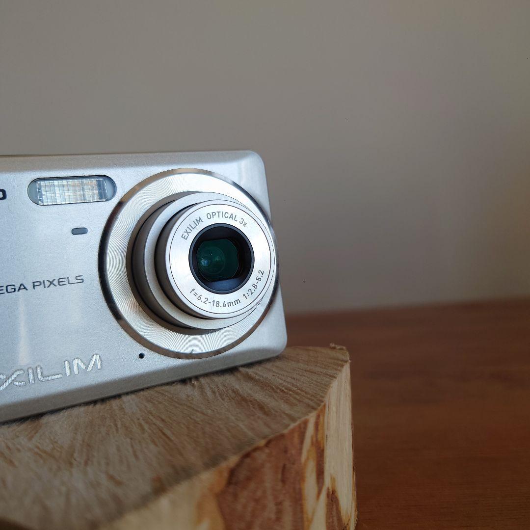デジタルカメラ CASIO EXILIM EX-Z29
