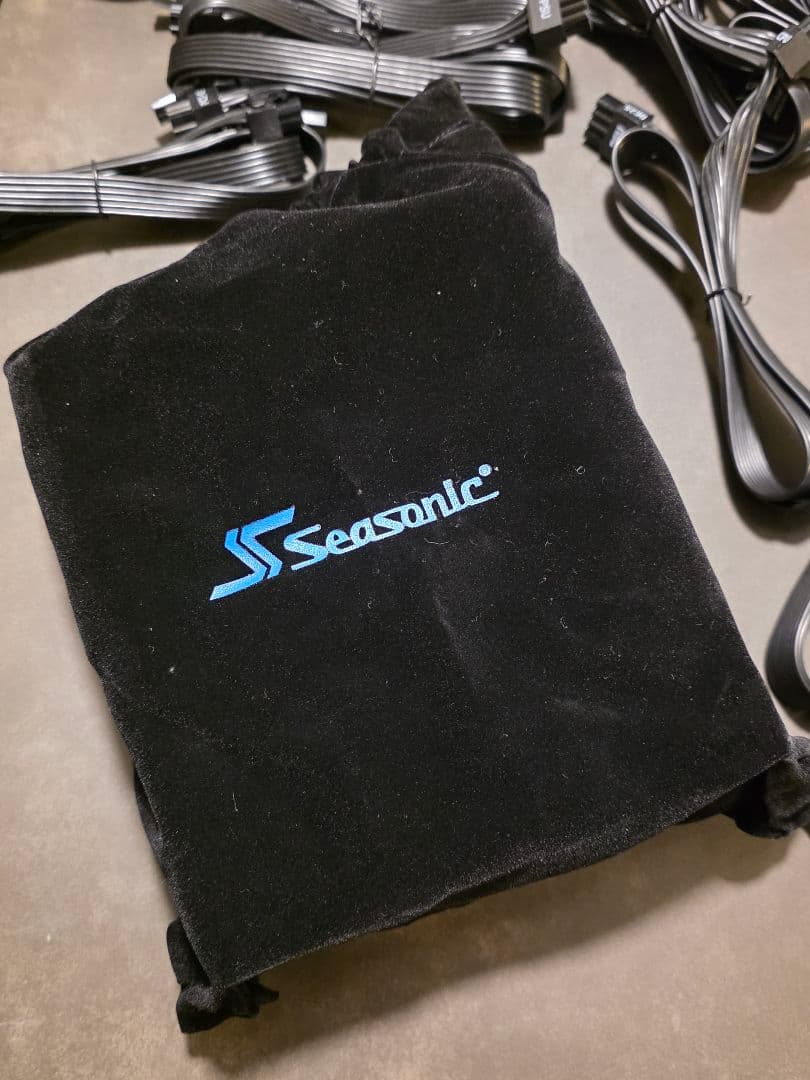 Seasonic TX-850 850W フルモジュラー電源