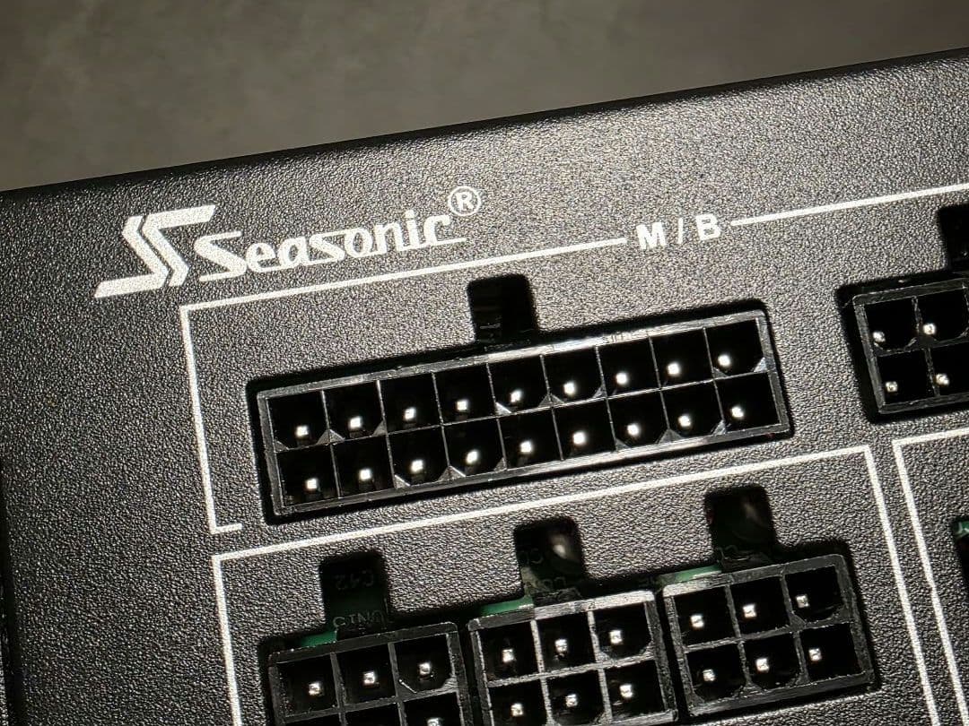 Seasonic TX-850 850W フルモジュラー電源