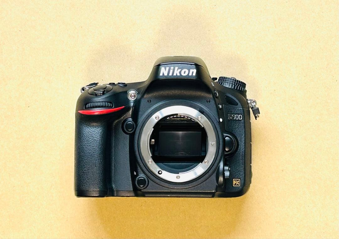 ニコン　D600ボディFX動作品　ジャンク　パワーパックセットNikon