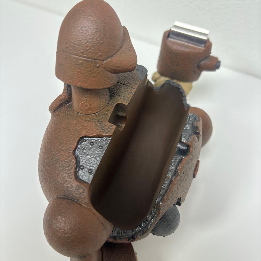 天空の城　ラピュタ　ロボット兵　胸像　テープカッター