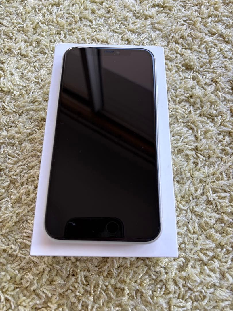 【箱付き】iPhone11 本体 128GB SIMフリー⭐︎人気のホワイト