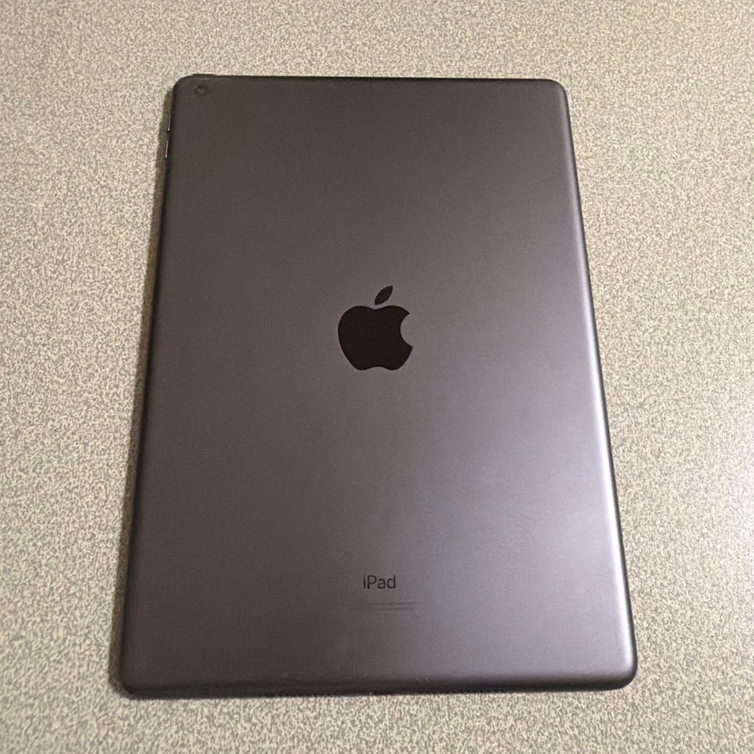 永*直様 iPad 第九世代 スペースグレー wifiモデル　64GB ジャンク
