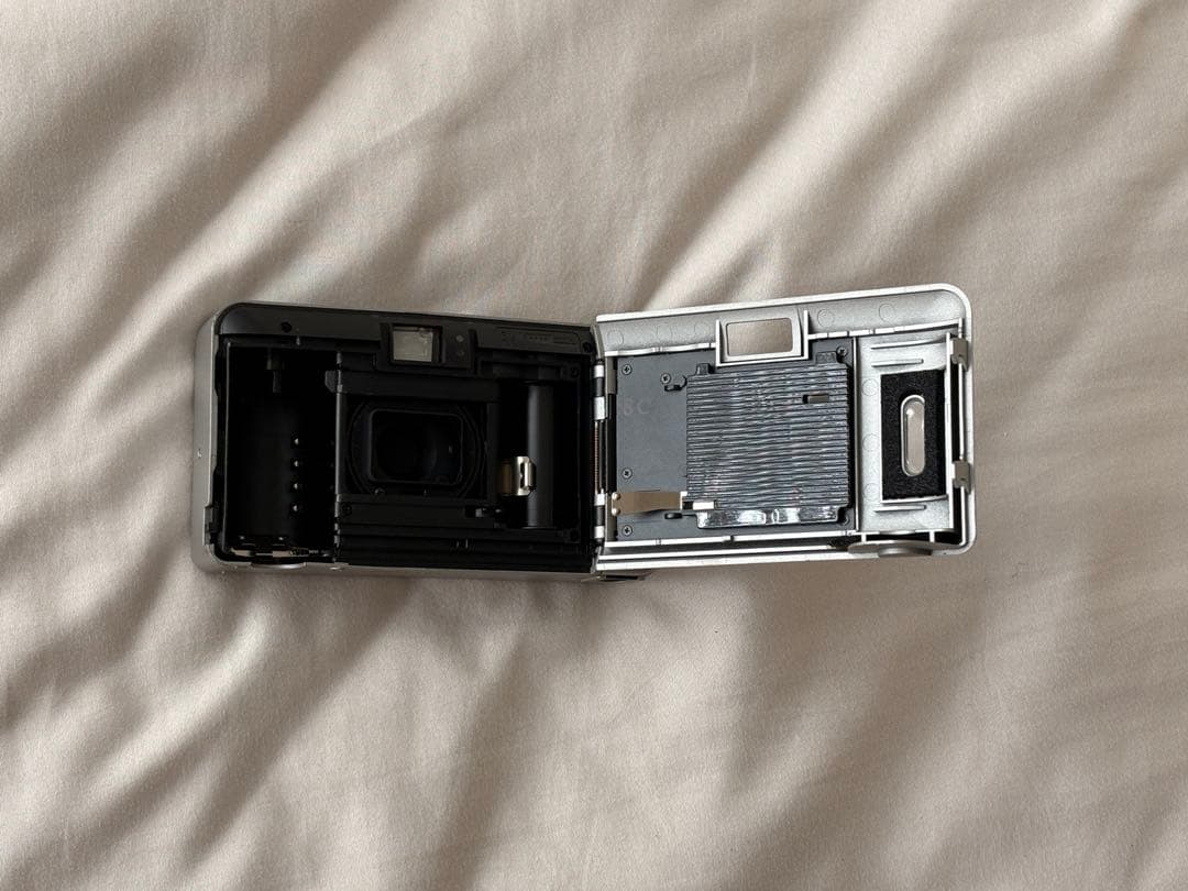 【動作確認済】Konica BIG Mini Fシルバー フィルムカメラ