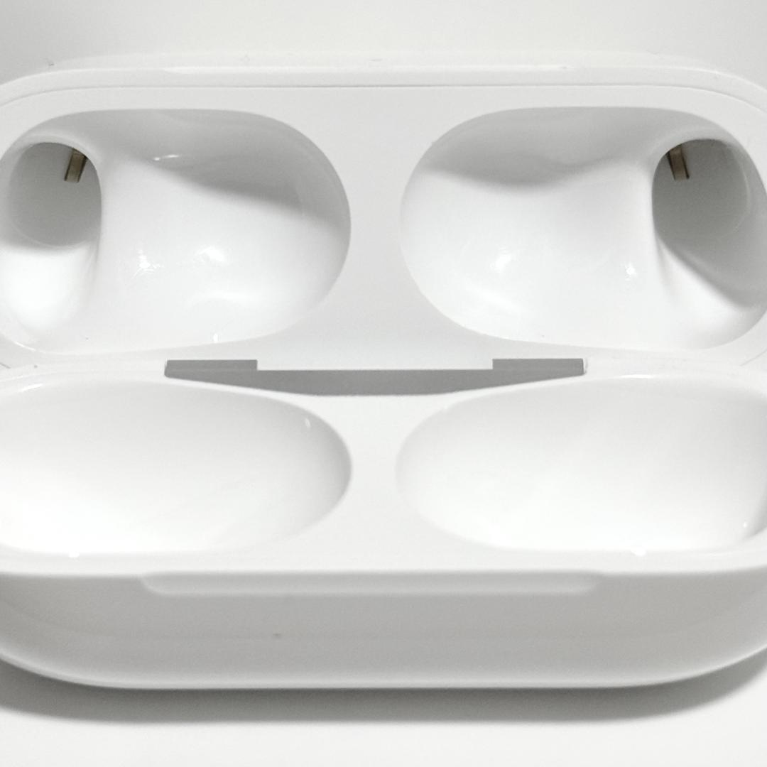 Apple AirPods Pro(第2世代) USB-Type C 303