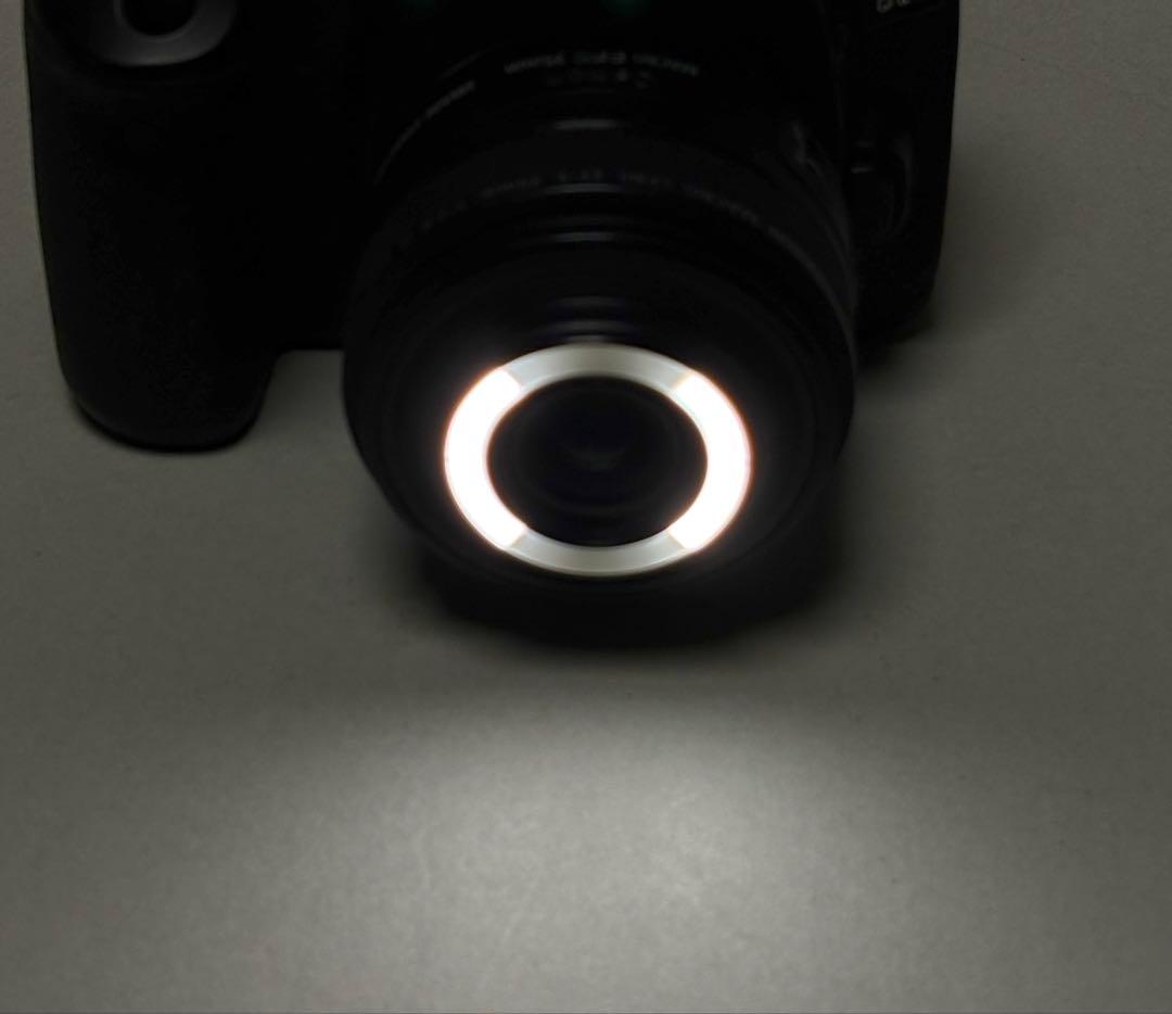 Canon EF-S 35mm f/2.8 マクロレンズ IS STM