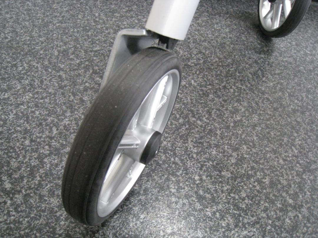竹虎　室内向け 四輪歩行車 レッツゴーミニ 歩行車 歩行器 高齢者 ③