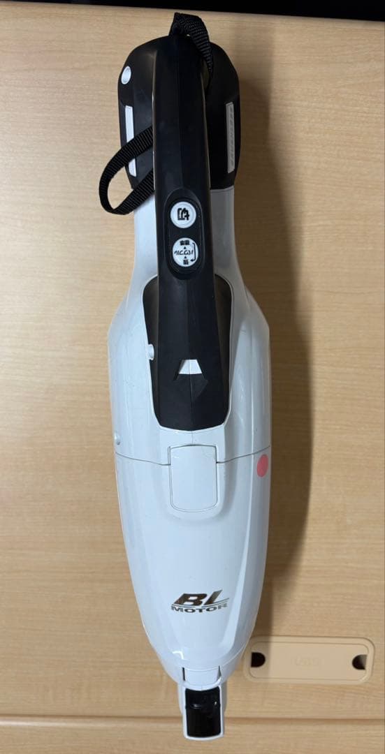 Makita CL282FD 18V充電式クリーナー本体のみ バッテリー無し