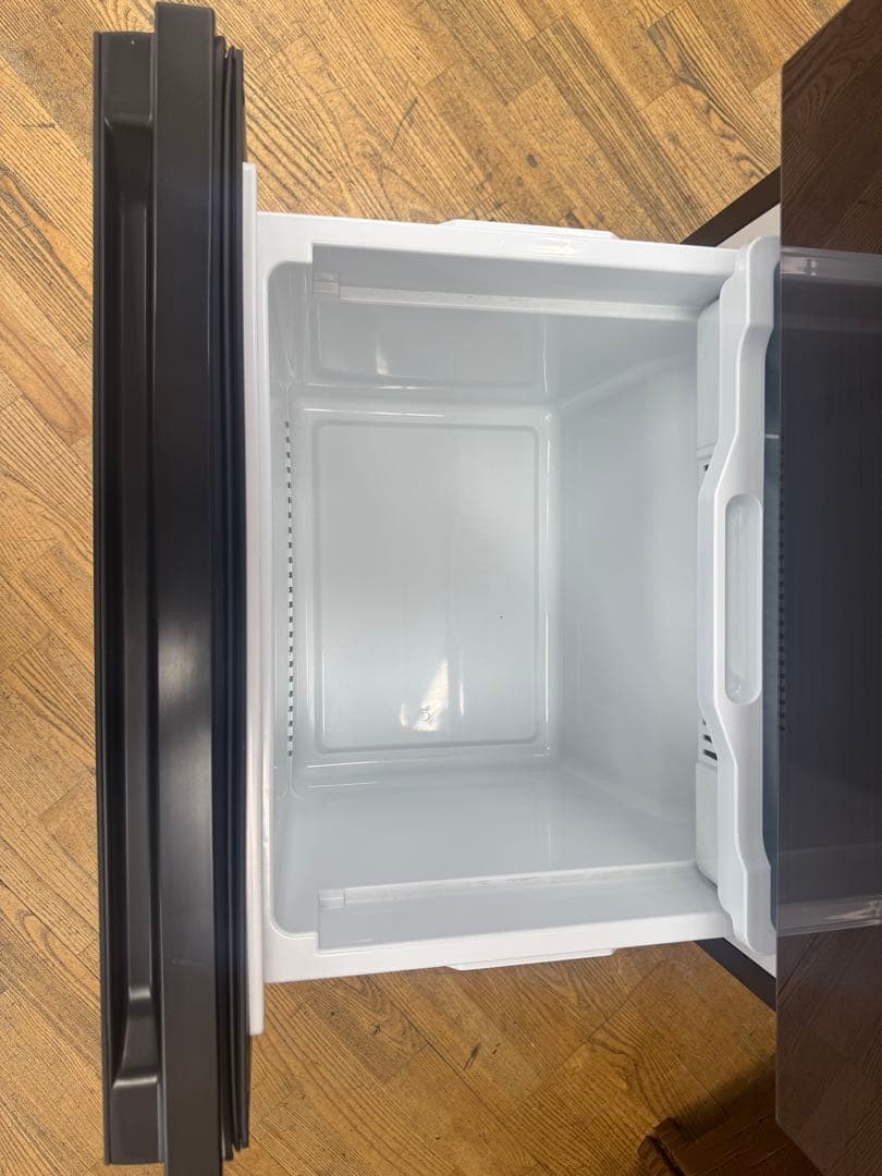 F065 Hisense 冷蔵庫 282L 2021年製 右開き