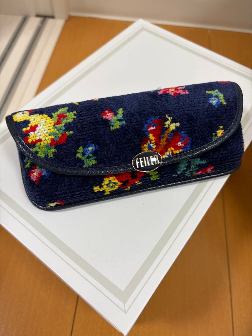美品　フェイラー　ハイジ　メガネケース　ネイビー
