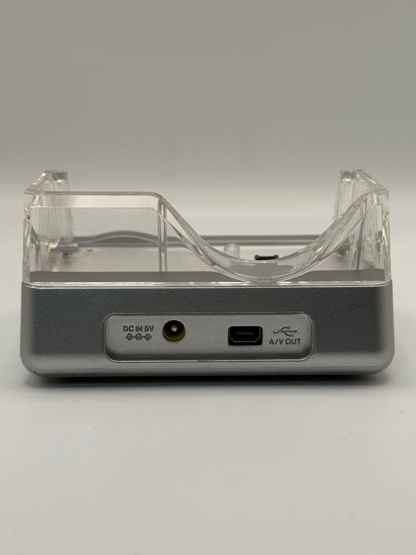 美品 FUJIFILM FinePix F440 シルバー
