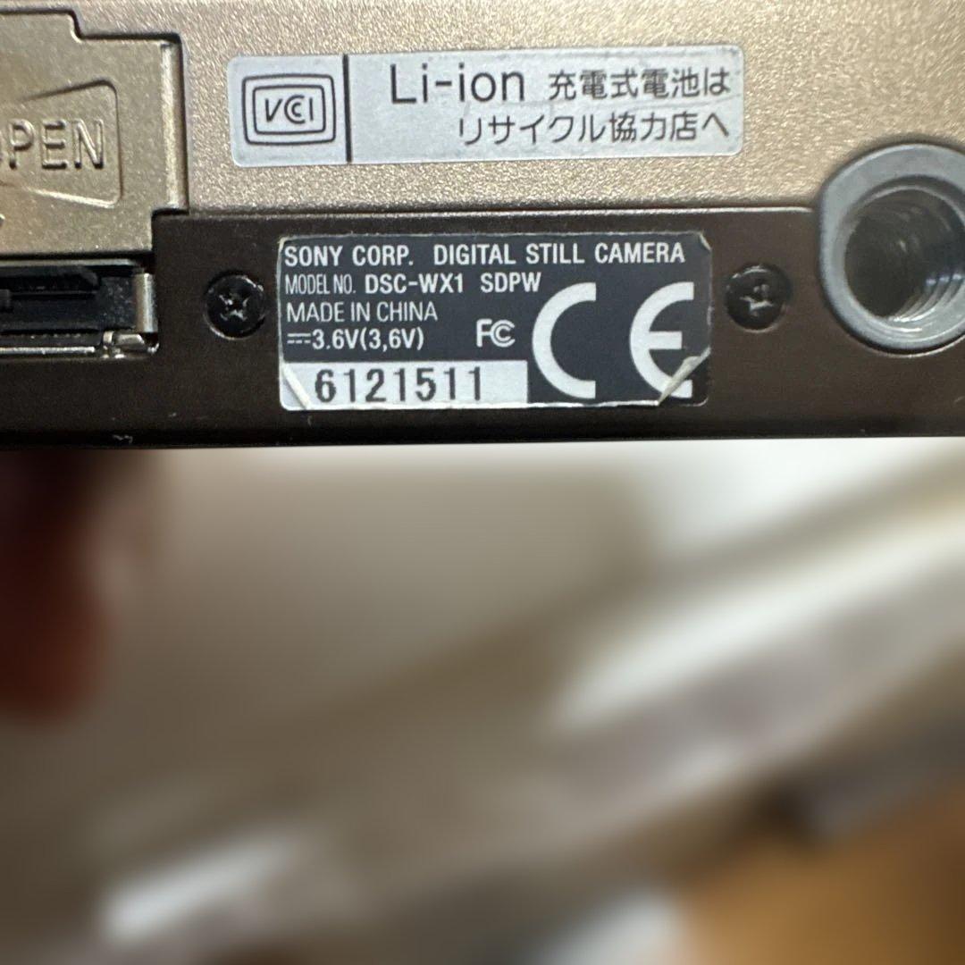 SONY Cyber-shot DSC-WX1 本体