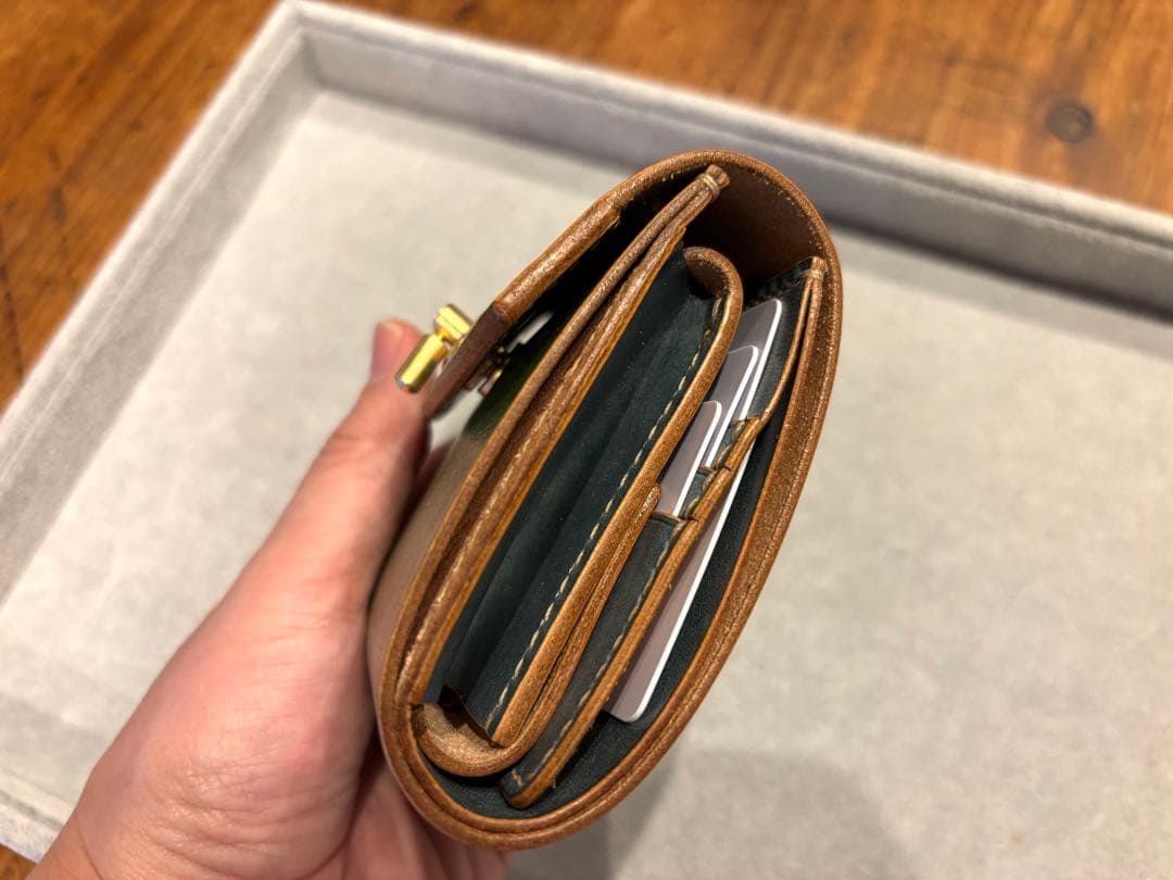 三つ折りウォレット　オリーブグリーン　財布