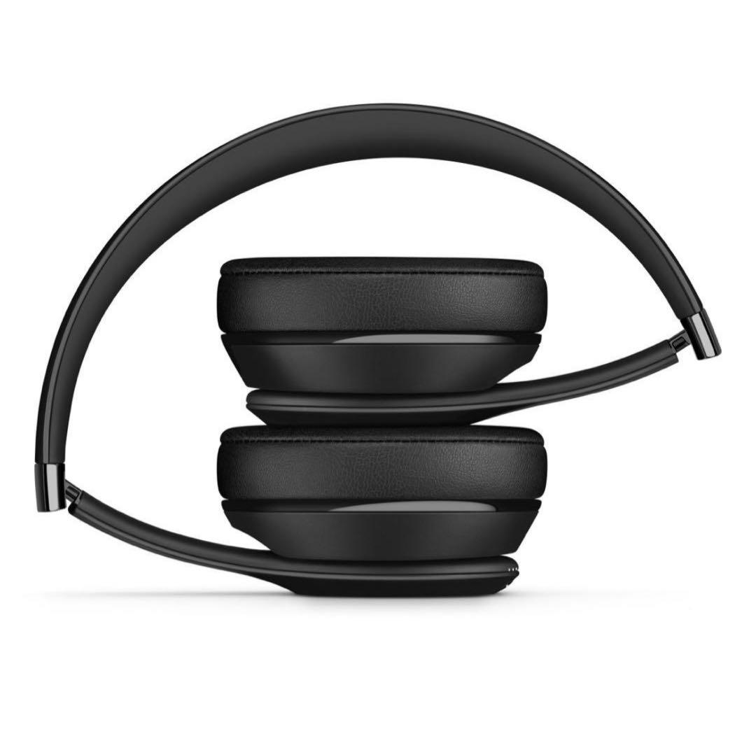【新品　未使用】BEATS SOLO3 ワイヤレスヘッドホン ブラック