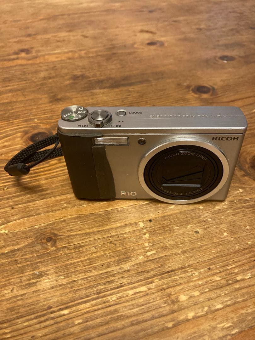 RICOH リコー R10 デジタルカメラ