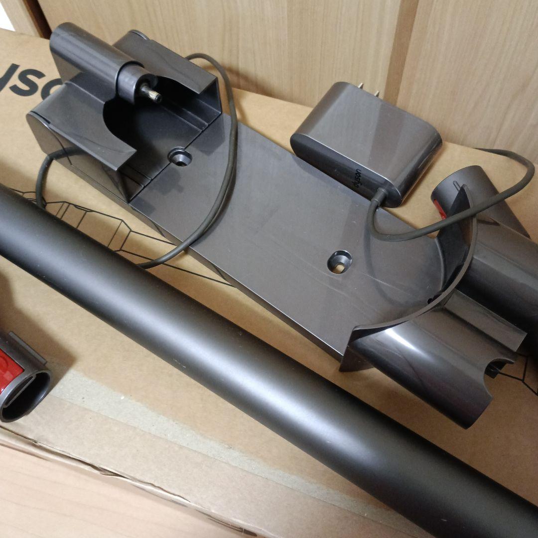 美品　ダイソン　スティッククリーナー　SV11