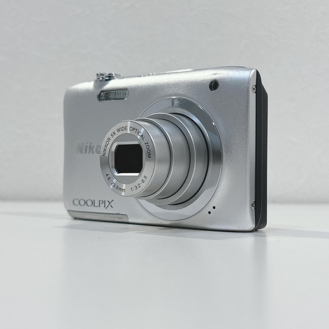 Nikon COOLPIX A100 シルバー 動作品